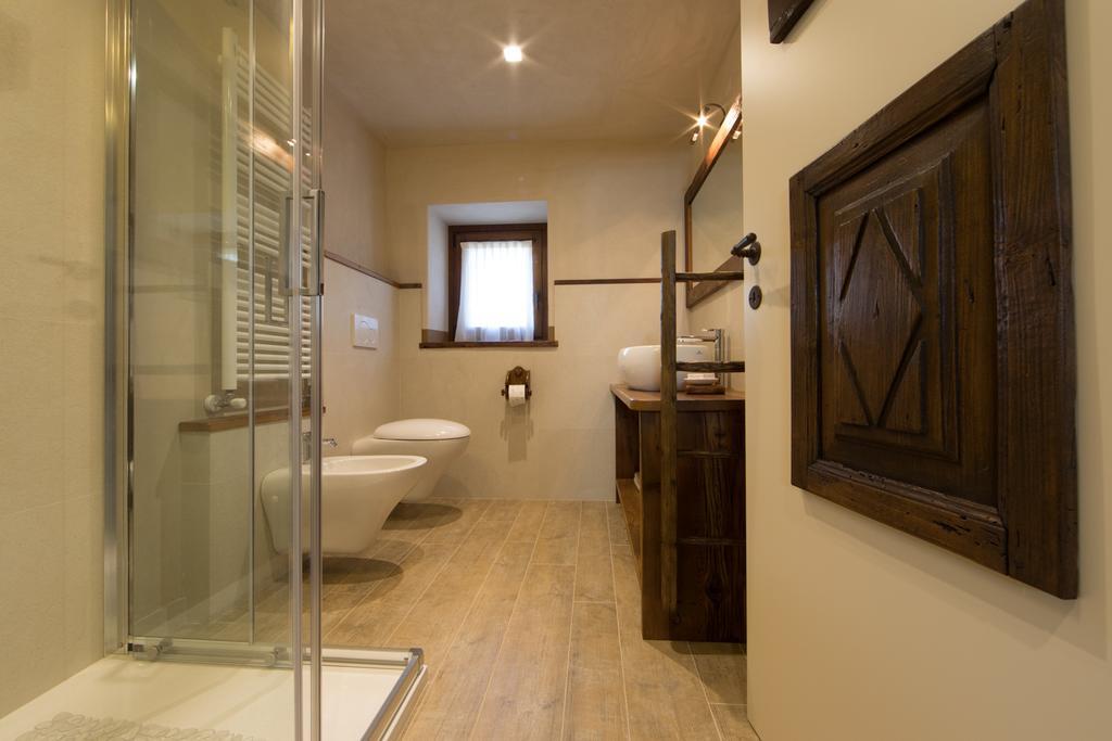 Maison Lo Triolet Introd Ngoại thất bức ảnh