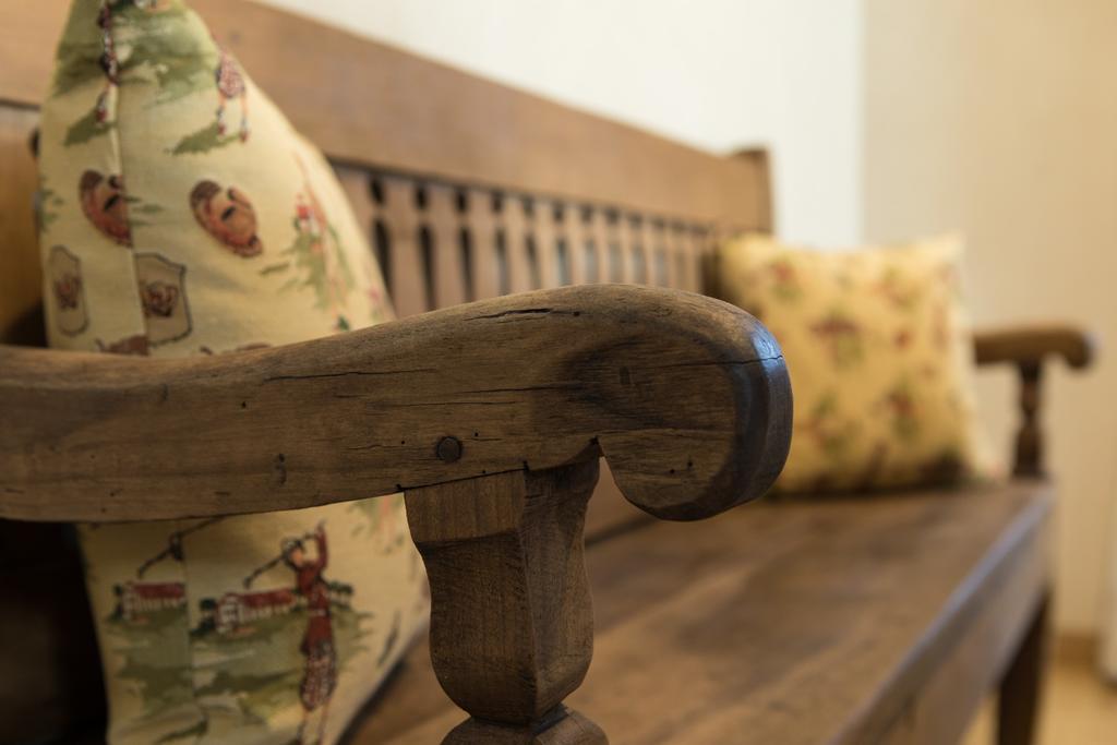 Maison Lo Triolet Introd Ngoại thất bức ảnh