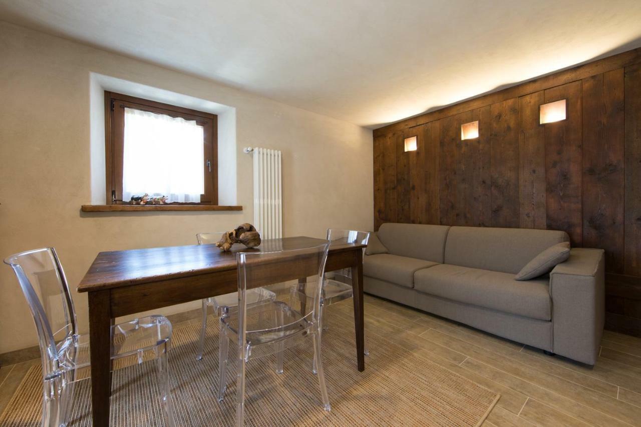 Maison Lo Triolet Introd Ngoại thất bức ảnh